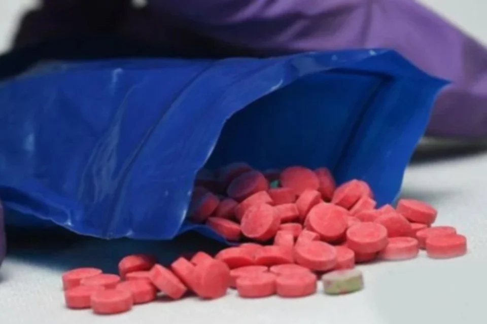 Taktik sorok dadah, air ketum dalam tong ikan, sembunyikan di jeti nelayan