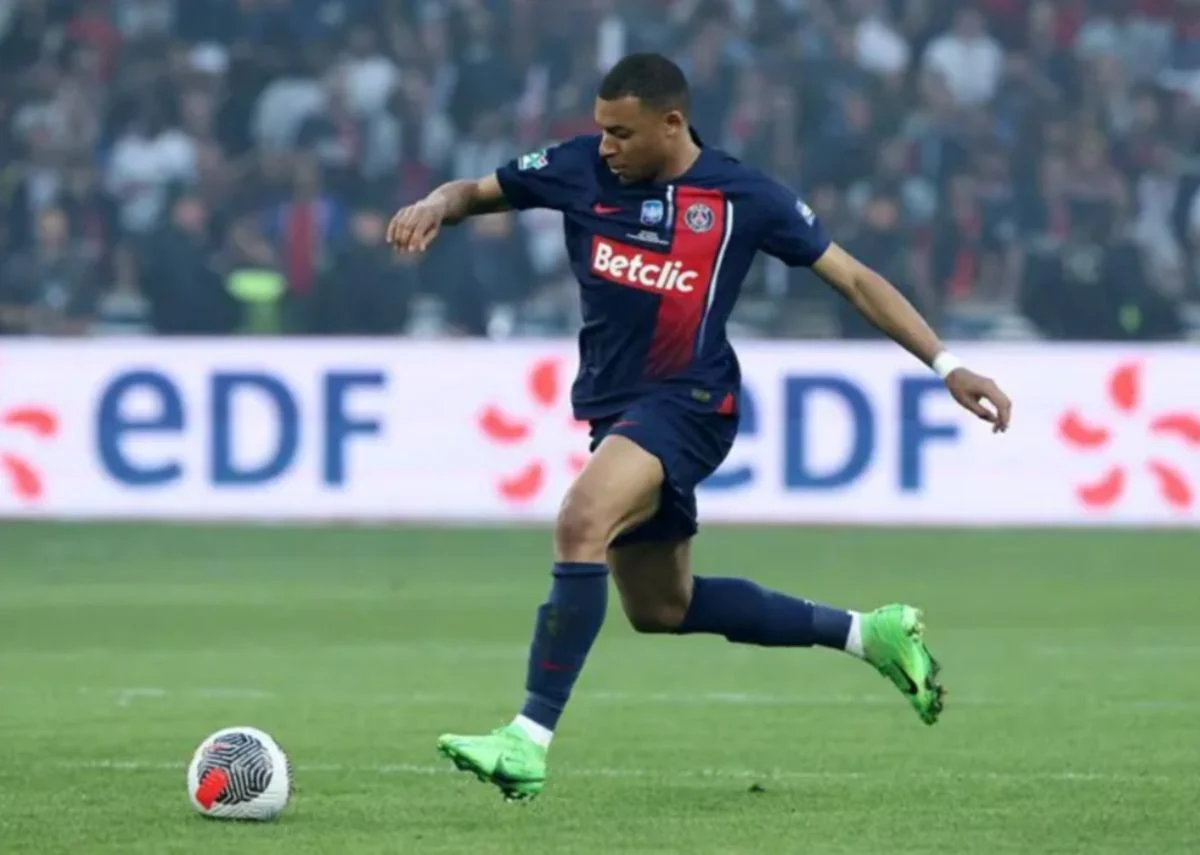 Mahkamah arah PSG bayar tunggakan gaji Mbappe berjumlah RM285.9 juta
