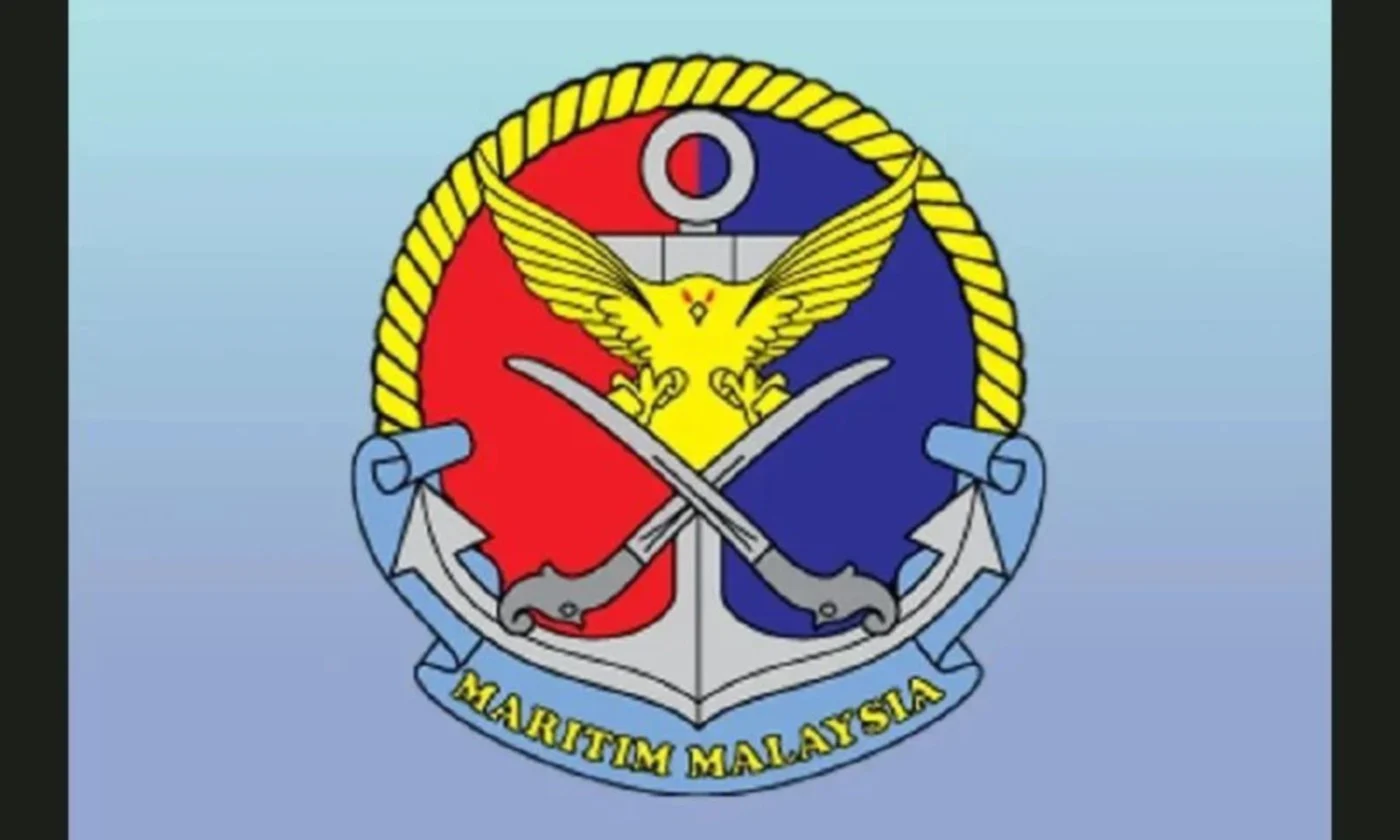 Fishing vessel with expired licence detained in Pulau Pangkor