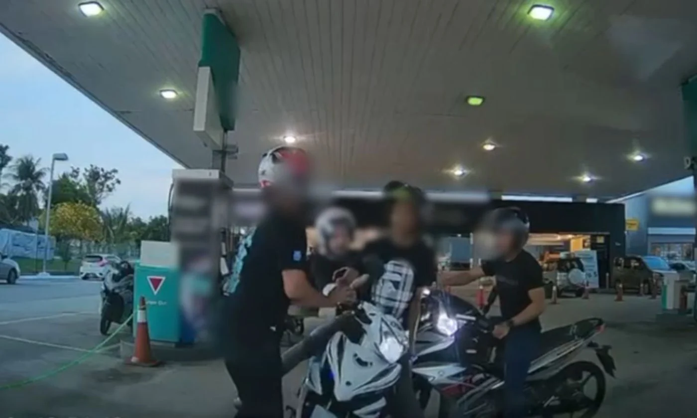 Off-duty constable recalled for traffic op questioned over slapping incident