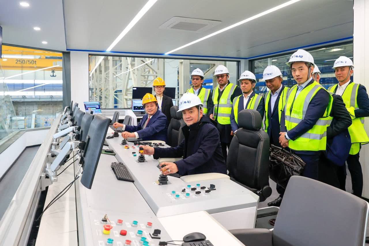 Johor Terima Pelaburan RM900 Juta, Buka Peluang Pekerjaan Kemahiran Tinggi