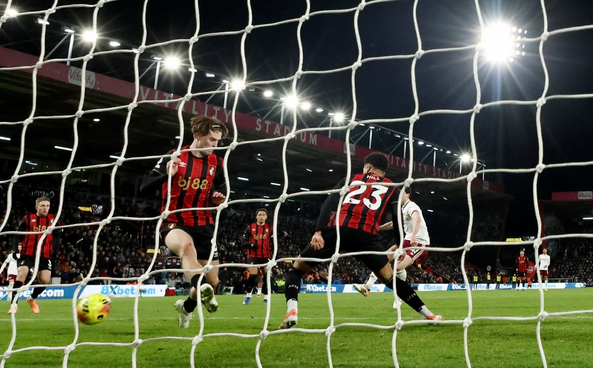 Dua gol Rice bawa Arsenal selesa di puncak, enam mata tinggalkan pencabar