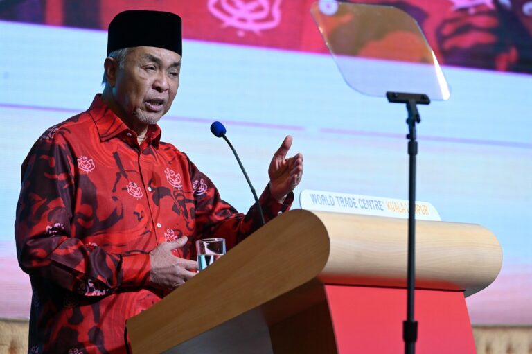 UMNO Tidak Pernah Tolak, Eksploitasi Islam – Ahmad Zahid
