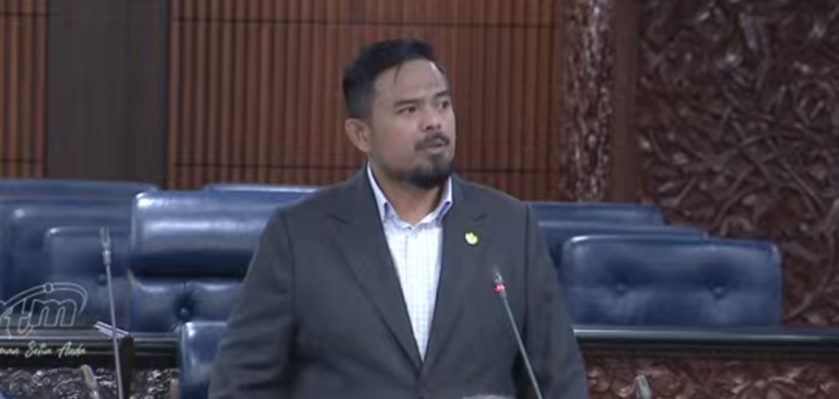 Ahli Parlimen Tenggara, Manndzri Nasib menzahirkan penghargaan
