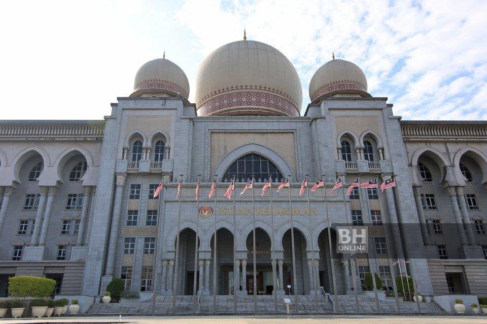 Bunuh 2 warga emas: Penoreh getah terlepas hukuman gantung