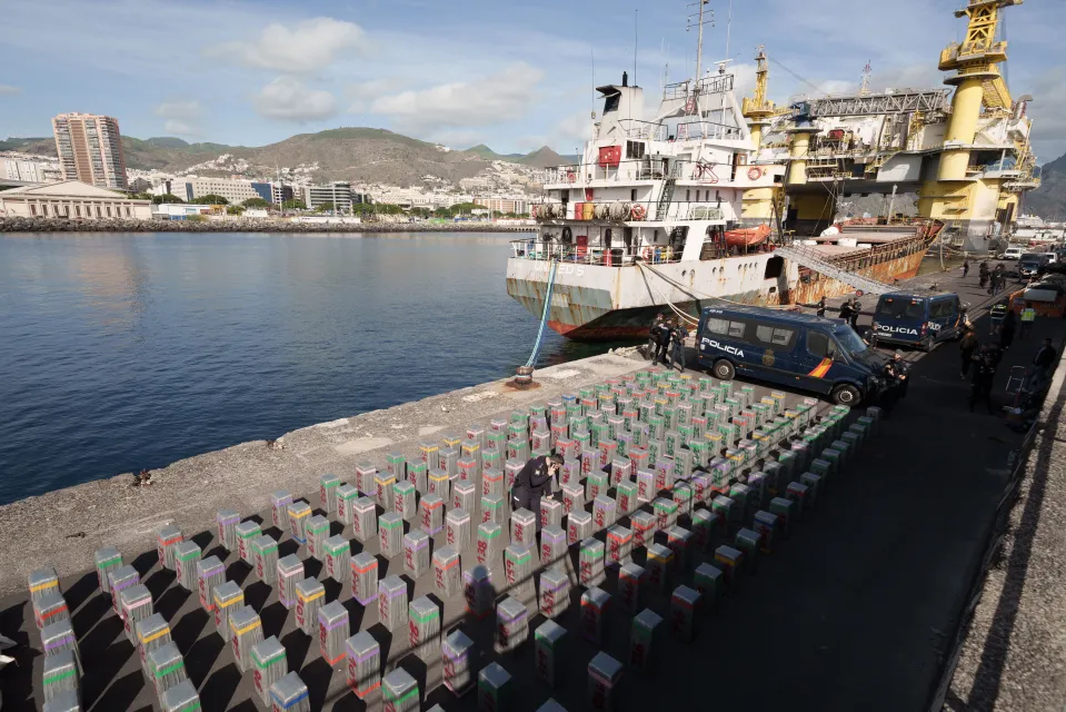 Ingatkan garam, rupanya kokain 10 tan!