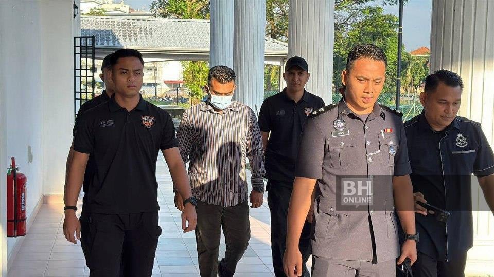 Lelaki didakwa miliki bahan letupan tak sah ketika sambutan Deepavali