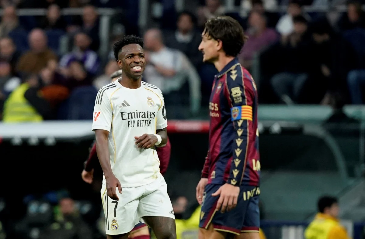 Mbappe pertahan Vinicius daripada kecaman penyokong