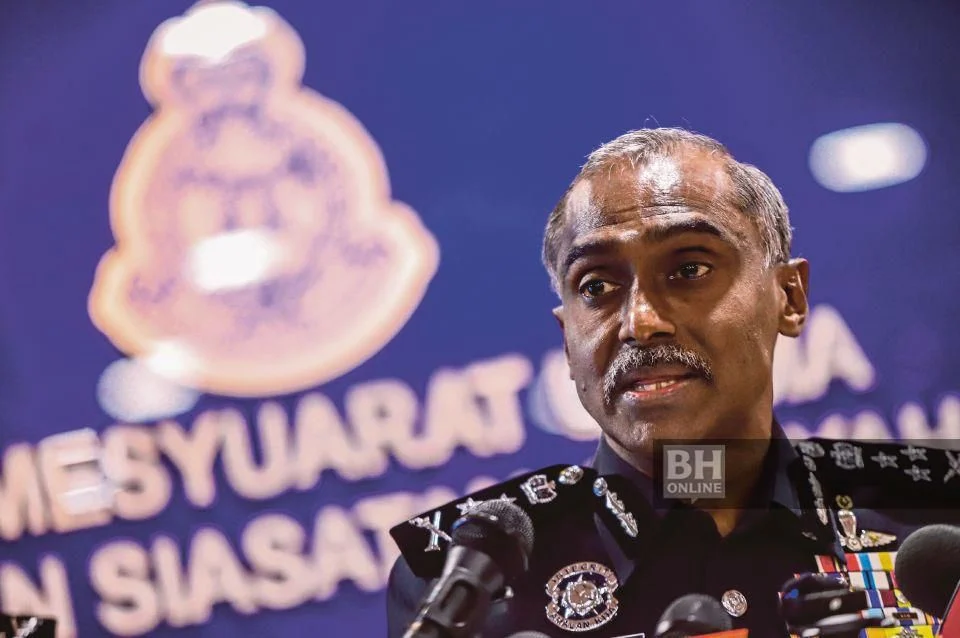 Op Angsa: Polis tumpaskan sindiket judi dalam talian, 17 premis diserbu, 388 ditahan