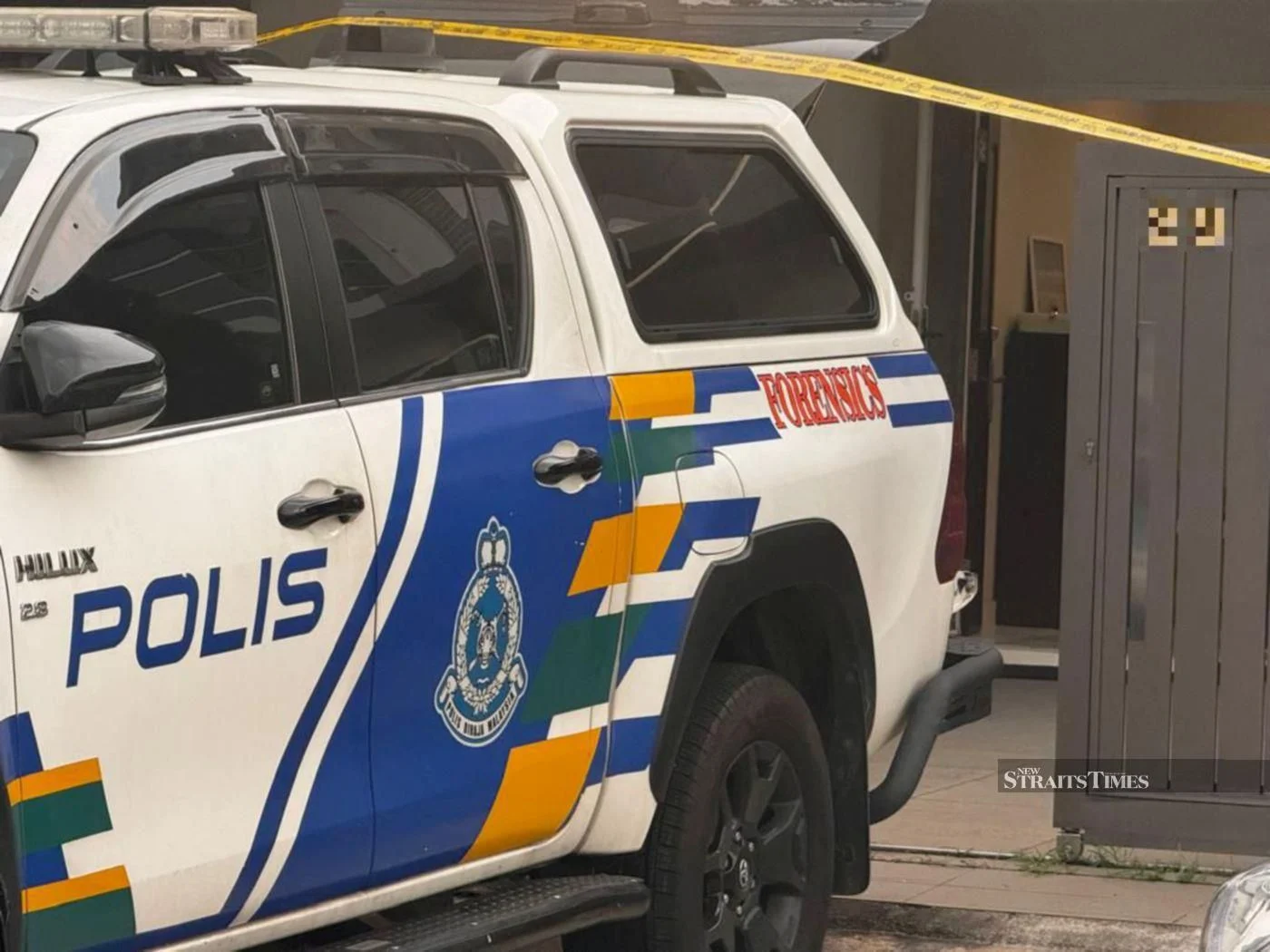 Father discovers decomposed bodies of daughter, boyfriend