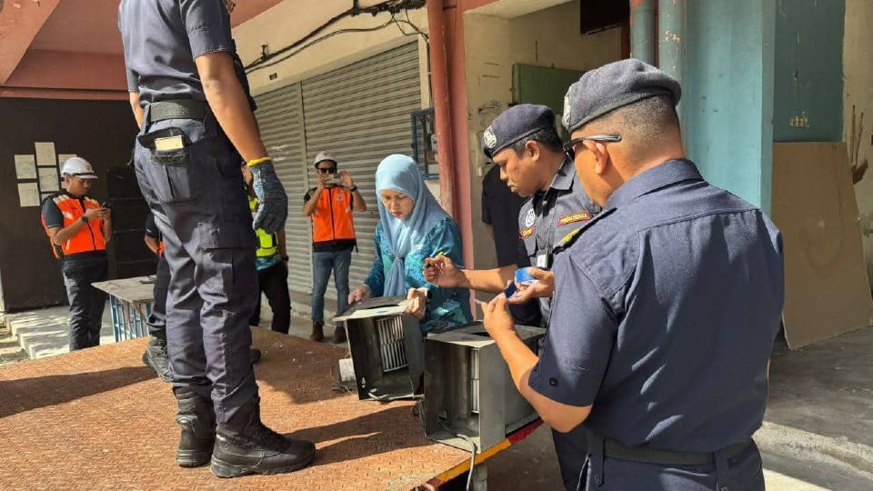 Aktiviti perlombongan Bitcoin haram di Bukit Beruntung terbongkar
