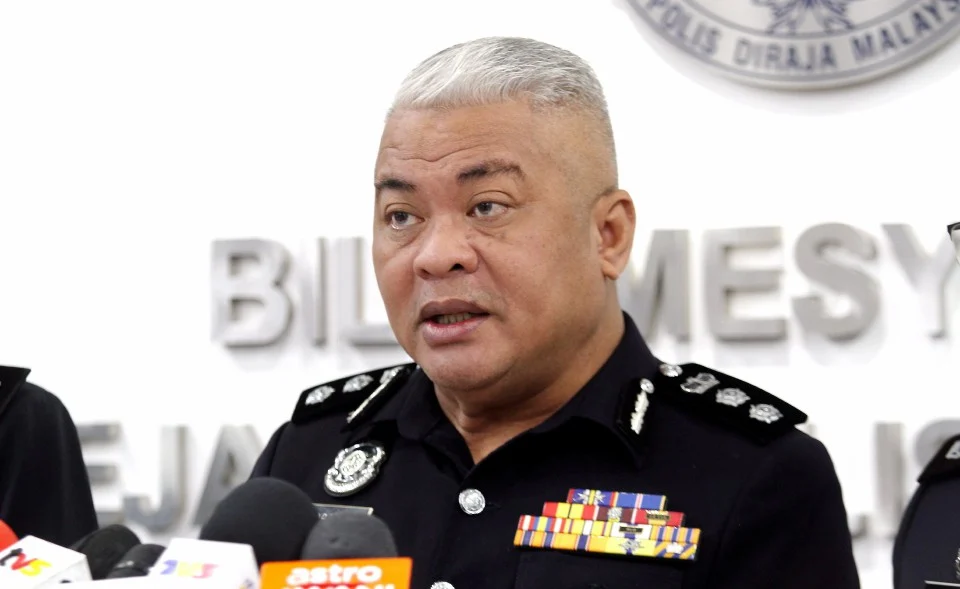 Pegang parang, tunjuk isyarat lucah: Polis sudah kenalpasti suspek