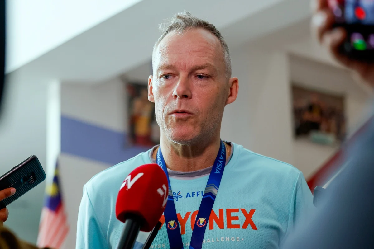 Jonassen pertahan pemilihan Jin Wei