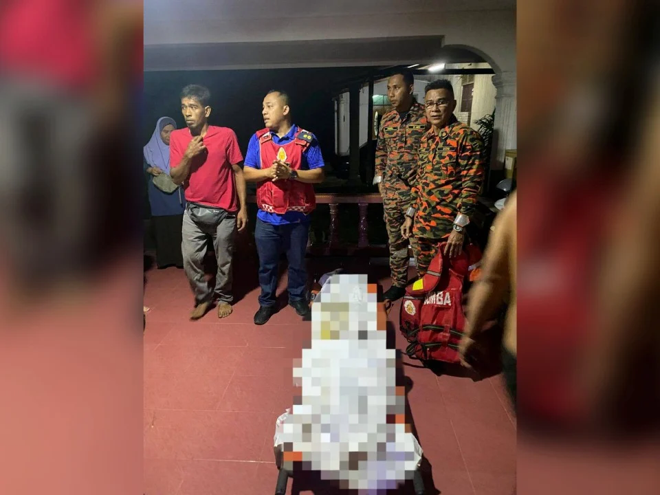 Remaja 14 tahun lemas di Sungai Kampung Rebana