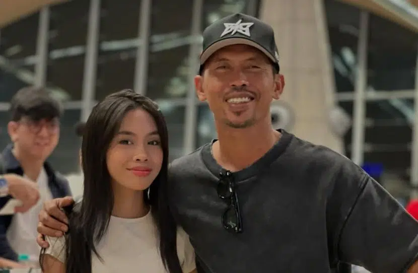 Anak Shuib Ubi Ditegur Pakai Gaun Dedah Bahu