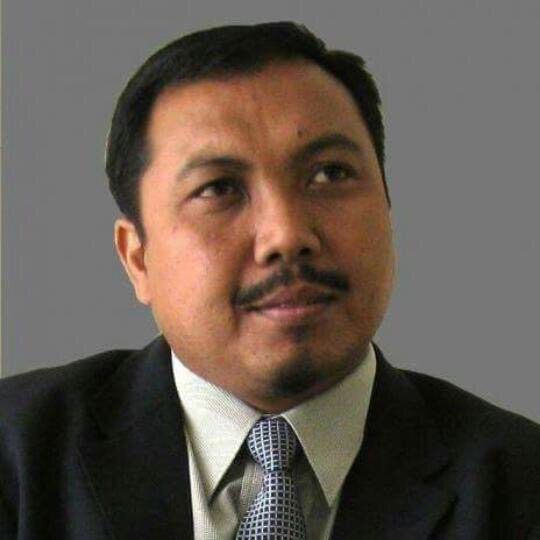 City folk debate DBKL’s RM10 parking fine