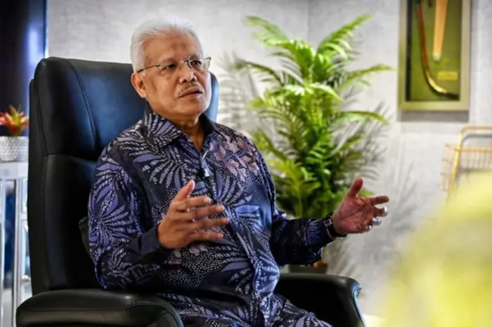 Hamzah denies meeting Anwar, claims he has support from more MPs than Bersatu