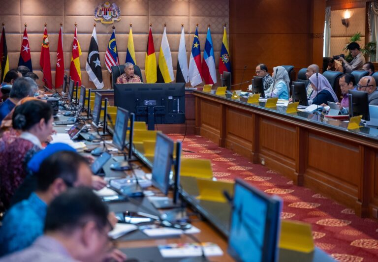 Kerajaan Sasar 70% Lepasan SPM Sertai TVET Menjelang Akhir RMK13 – Ahmad Zahid