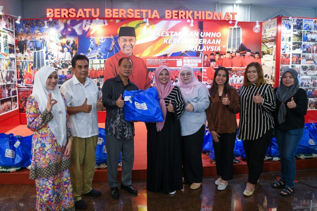 Puteri UMNO Salur Sumbangan Bakul Makanan, Manfaat Kepada Golongan Memerlukan