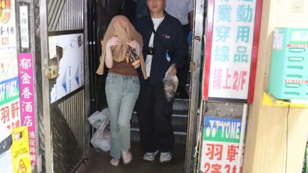 2 ‘wanita jadian’ ditangkap, pukul pelanggan guna kasut tumit tinggi