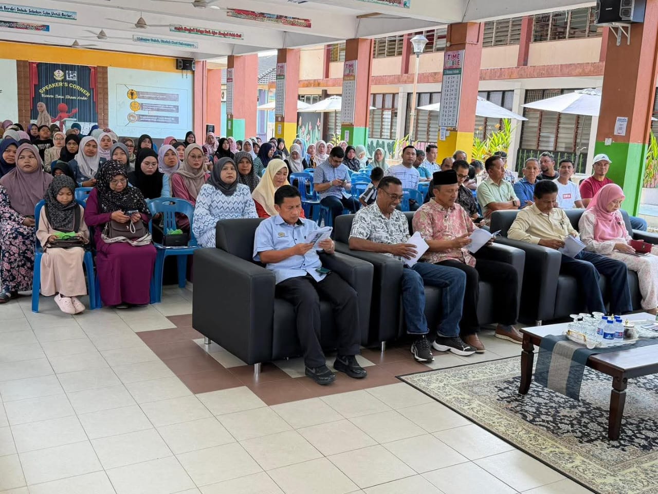 Kerjasama Ibu Bapa, Guru Dan Komuniti Pacu Kecemerlangan Pendidikan -Rozi Mamat