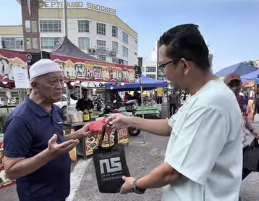 Jelajah Iftarawih DUN Parit Yaani Eratkan Ukhuwah Ramadan – Najib