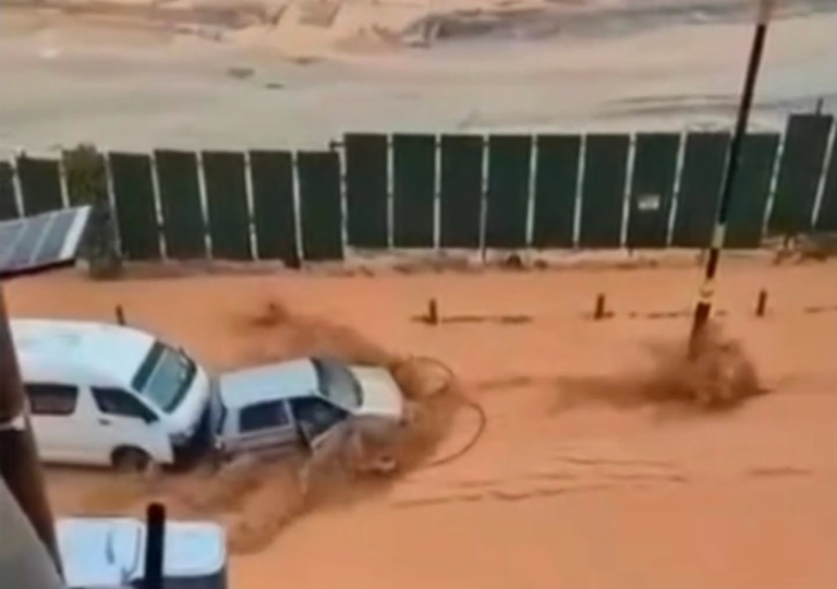 Heavy rain triggers flash floods in Cameron Highlands