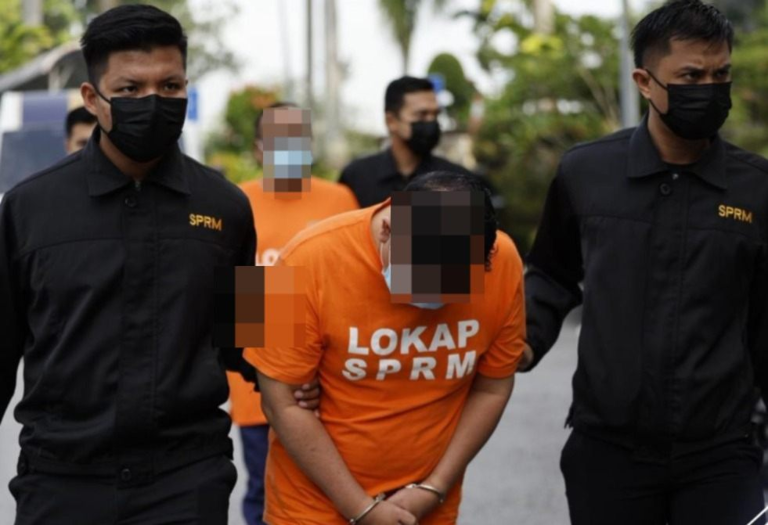 Two remanded over RM230 million zakat fund misappropriation