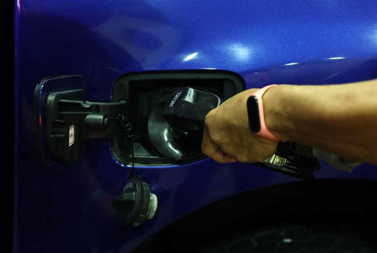 Diesel price falls to RM5.12 per litre starting today