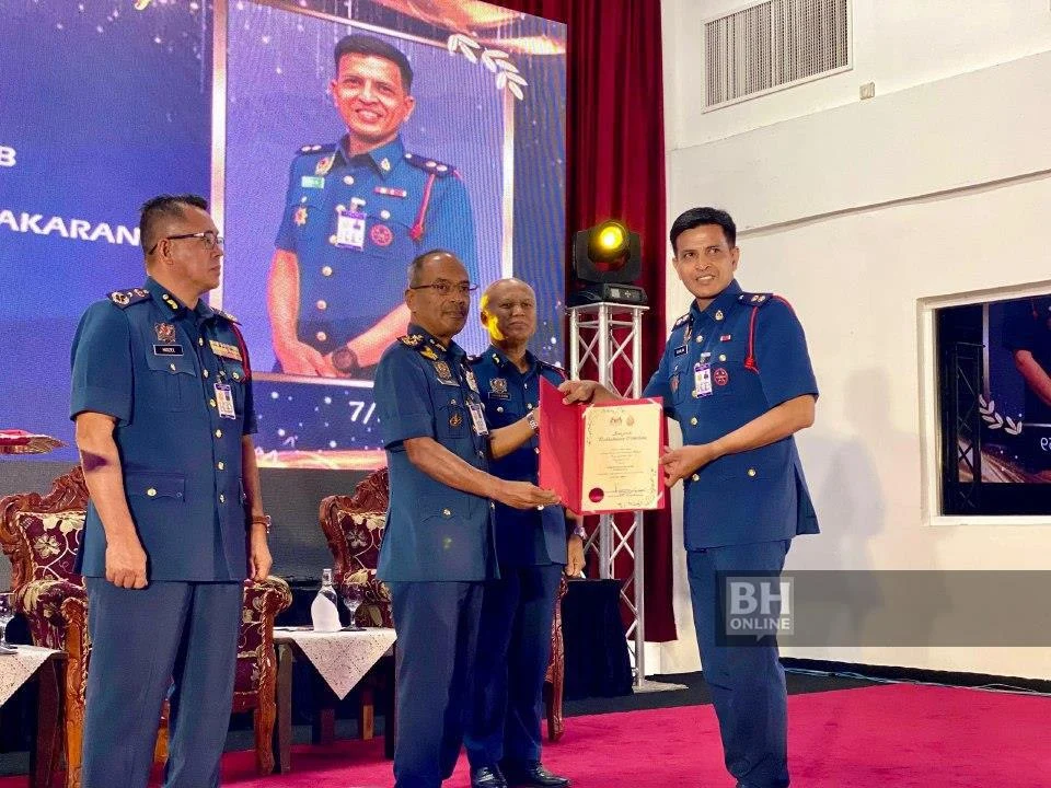 Bomba analisa sampel kenal pasti punca sebenar tiga bangunan SMA Darul Ulum Al-Muhammadiah terbakar