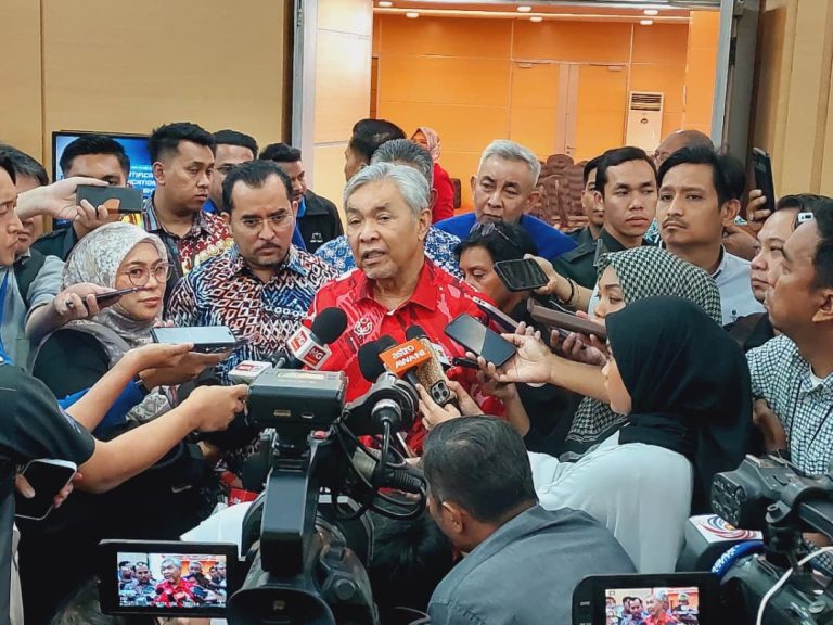 UMNO Hormati Keputusan ADUN Negeri Sembilan, Teliti Implikasi Politik – Ahmad Zahid