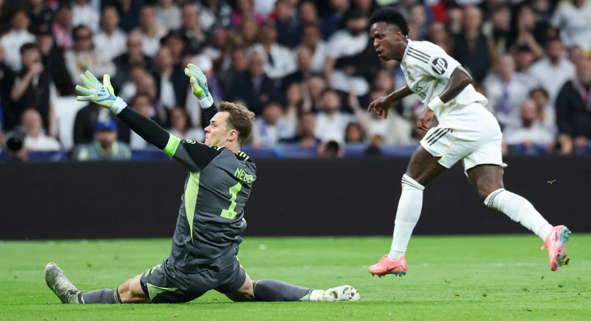 Neuer kembali jadi sebutan