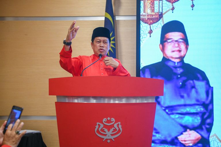 Keyakinan Terhadap Najib Razak Tidak Luntur, Hadapi Perbicaraan – Ahmad Maslan