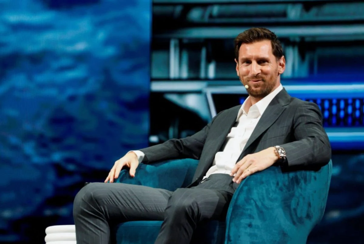 Messi pemilik kelab UE Cornella, buka lembaran baharu