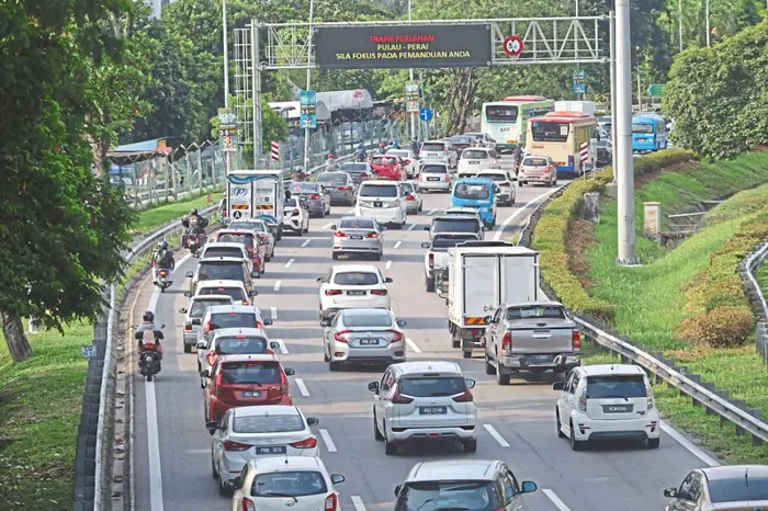 Penang braces for 1.9 million vehicles amid holiday rush, police intensify traffic ops