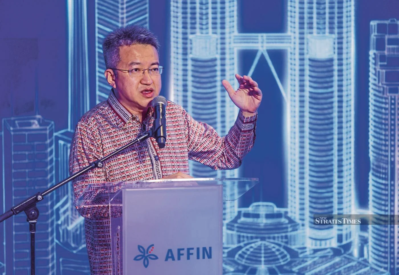 Liew clarifies RON95 remarks after quota cut confusion