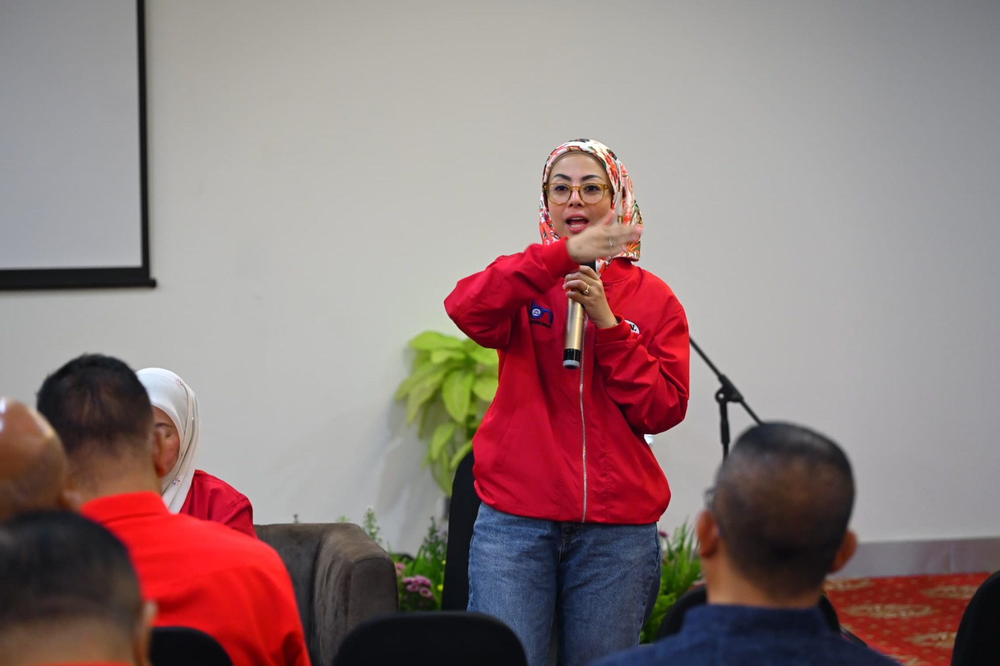 Mempertahankan Parti Di Media Sosial Tuntut Keberanian dan Kredibiliti – Nurul Hidayah