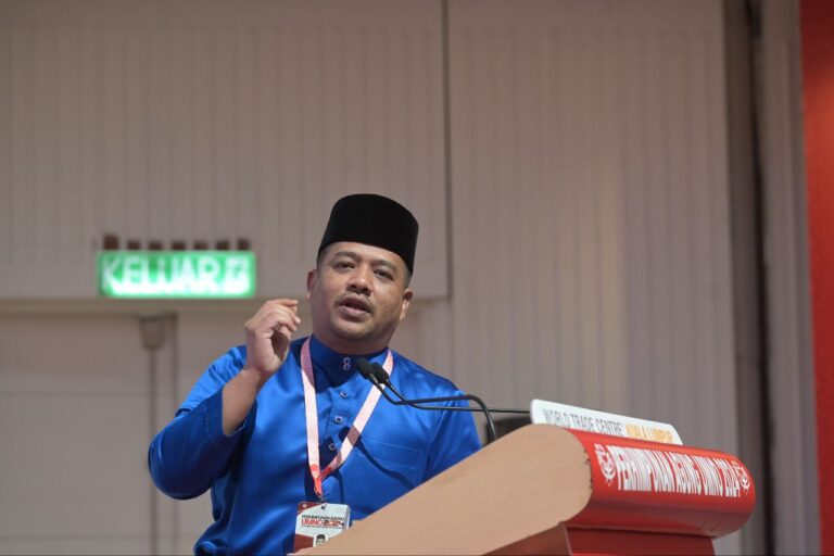 Berbeza Pandangan Politik Biasa… Jangan Hilang Adab Terhadap Raja-Raja Melayu