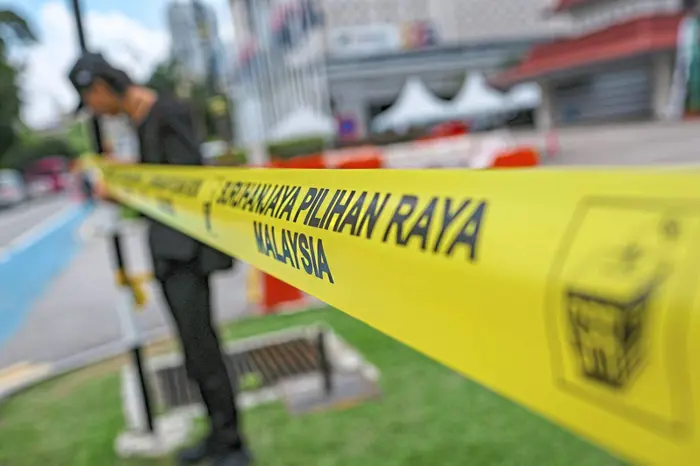 A crowded field for Johor voters