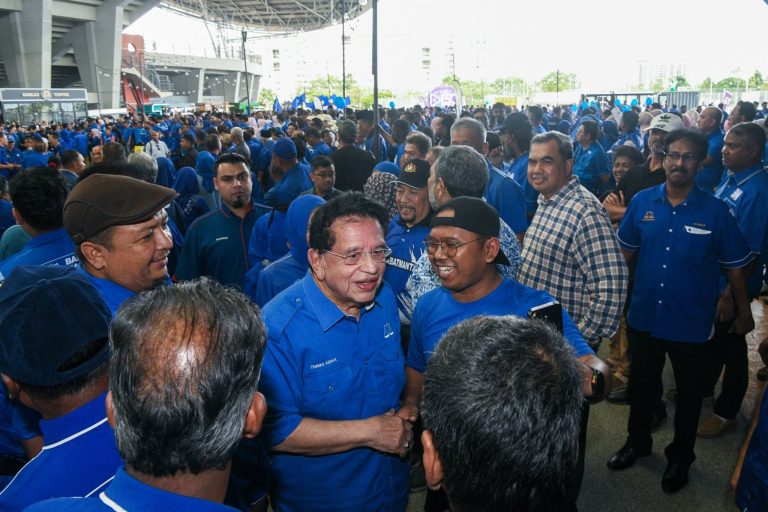 BN Perlu Terus Bersatu, Jangan Peduli Pihak Luar – Tengku Adnan