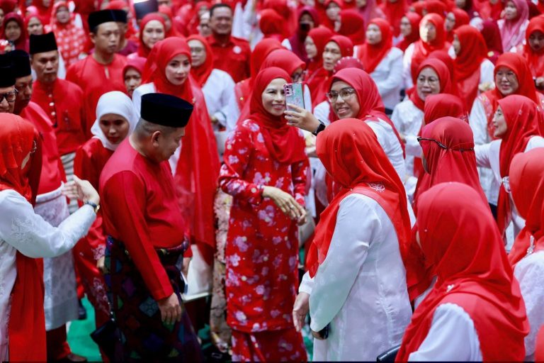 Wanita UMNO Terus Komited Memperkasa Parti, Dampingi Rakyat – Noraini