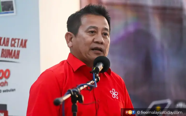Bersatu leader takes aim at PAS’s ‘Publika cluster’