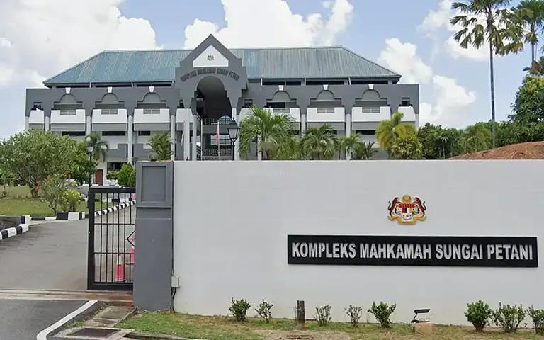 Woman, 3 guarantors ordered to repay RM857,000 in study loans to Mara