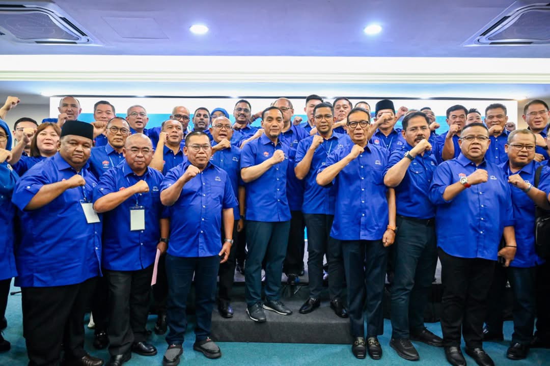 Najib Hargai Kepercayaan BN, Tekad Pertahan DUN Parit Yaani