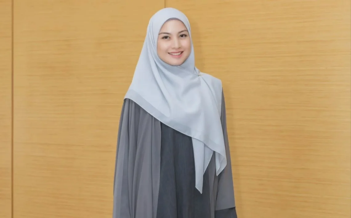 Lisa Surihani Kongsi Pengalaman Menyentuh Hati- “Dia Memberi Tanpa Harap Balasan”