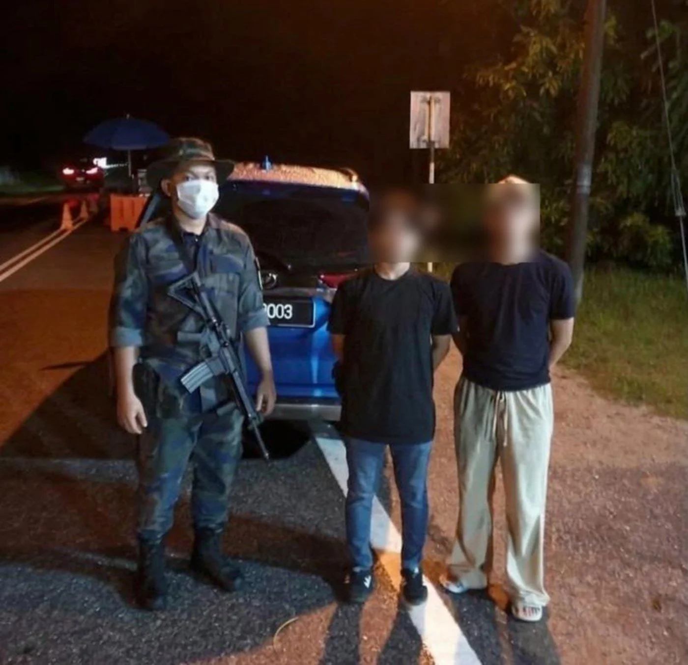 Wedding trip ends as 2 men nabbed at roadblock with suspected ketum