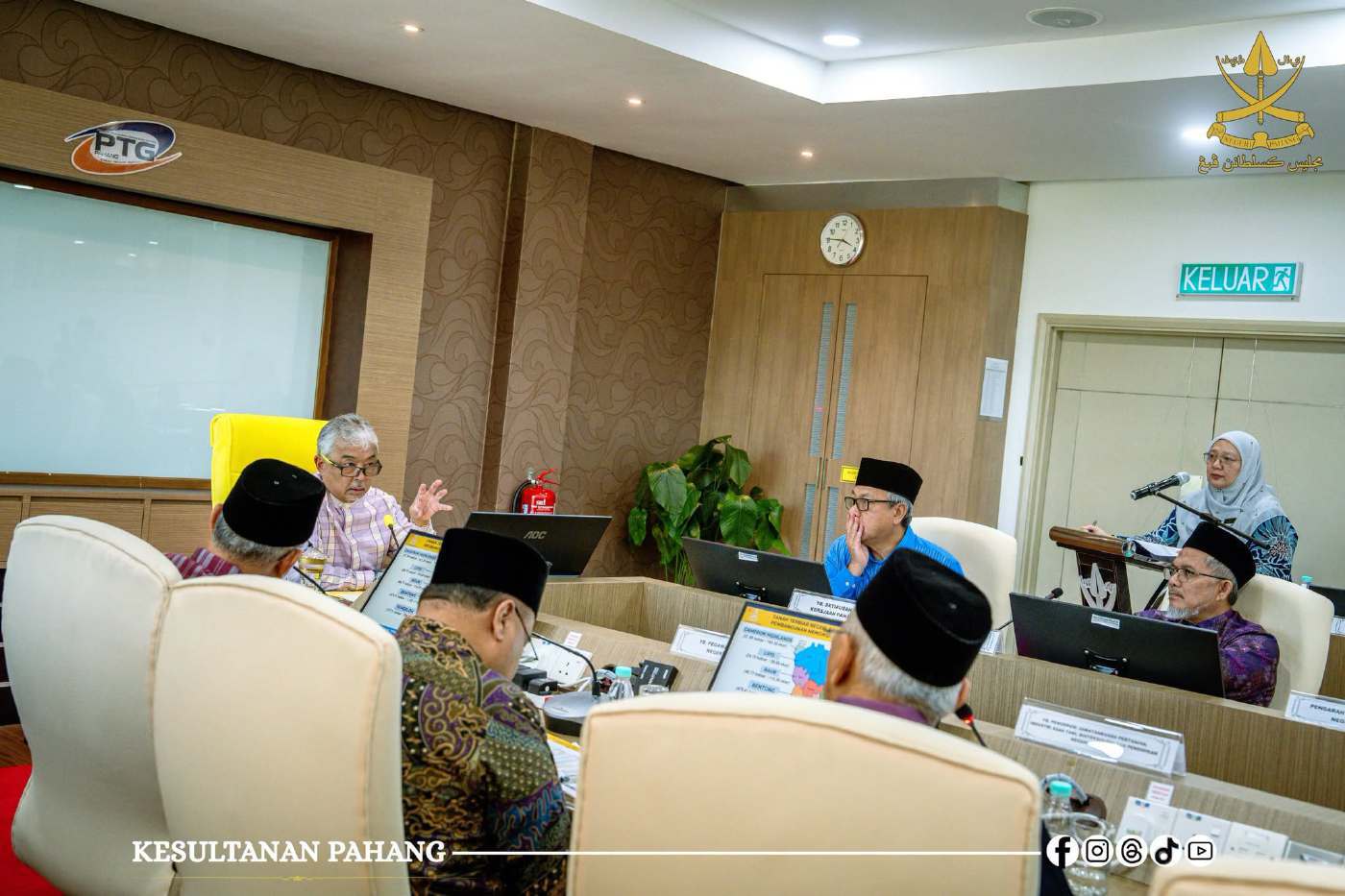Pahang Sultan calls on all parties to develop idle land productively