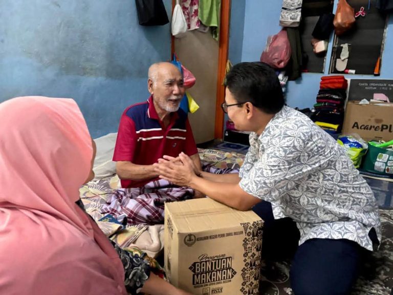Ekonomi Rakyat Terus Diperkasa, UMNO Pasir Salak Santuni Masyarakat Setempat