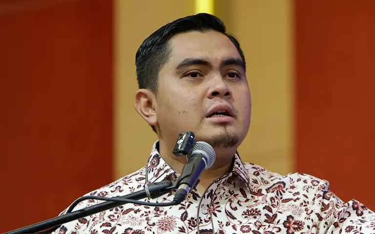 Akmal hits back over calls for BN ministers to resign