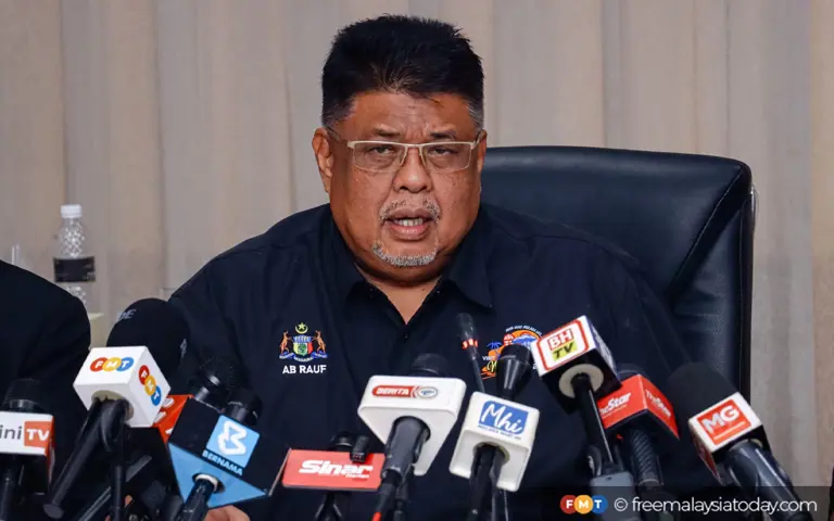 Too late for talks with DAP, resignation letters already in, says Melaka CM